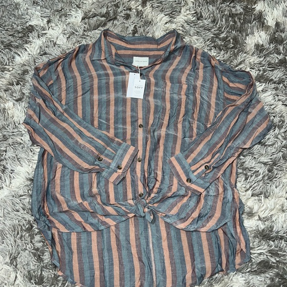Stripped American Eagle Button Up - Picture 1 of 3